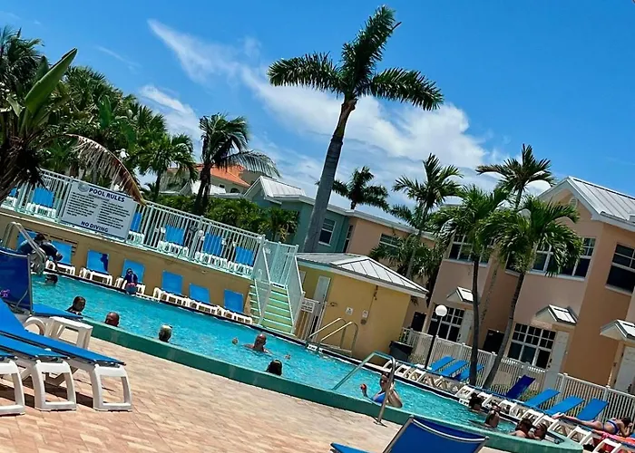 Barefoot In Indian Shores Minutes From Clearwater Apartment *