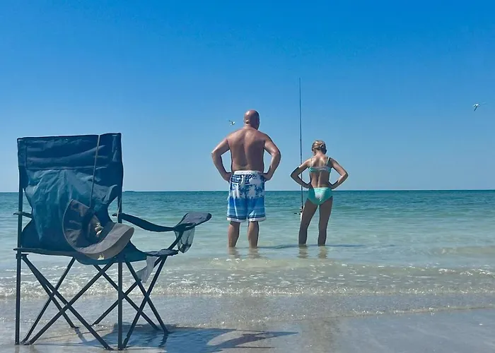 Apartment Barefoot In Indian Shores Minutes From Clearwater